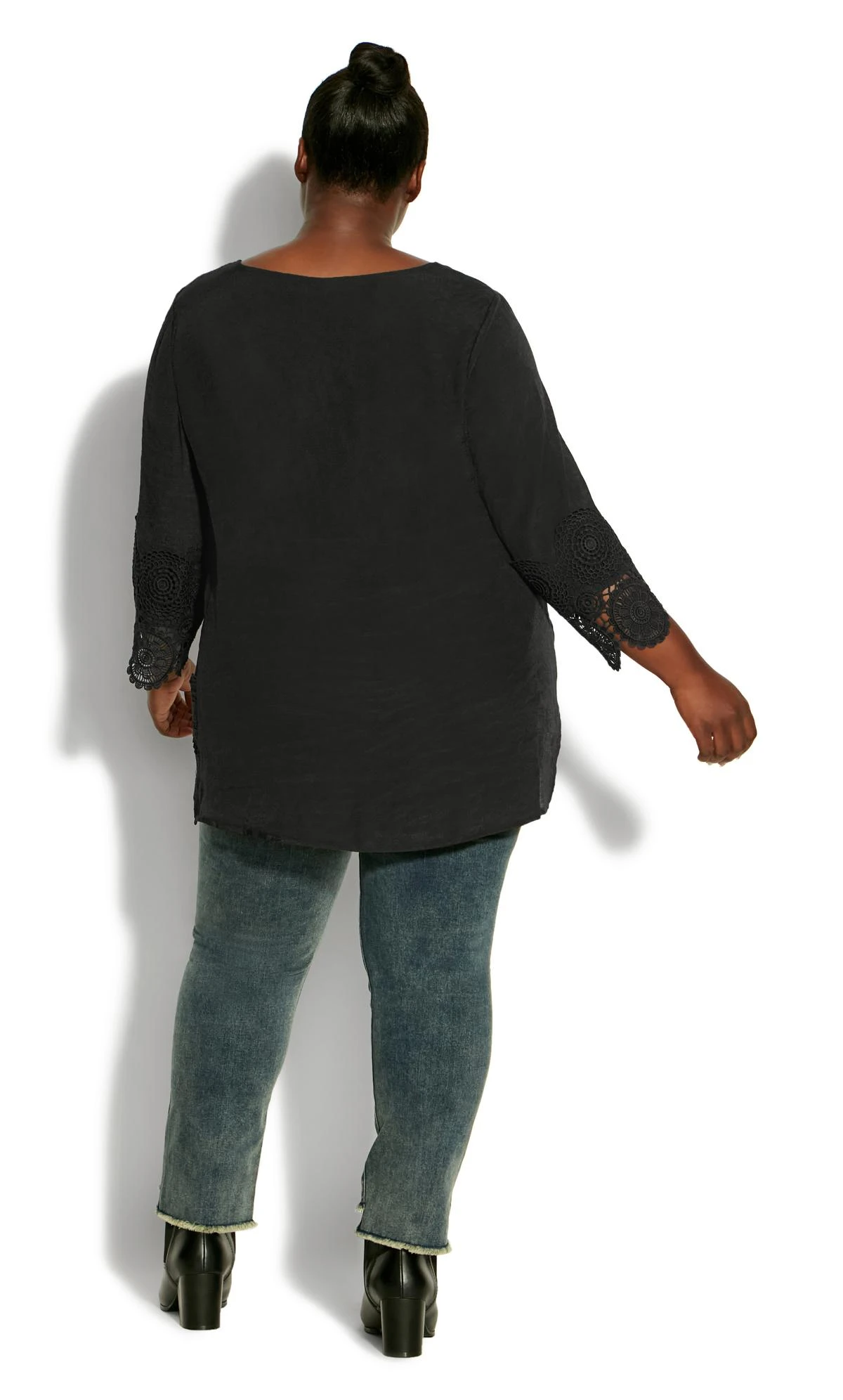 Avenue Black Sylvie Crochet Top - Image 4