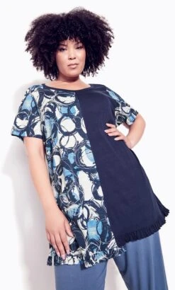 Avenue Blue Circular Print T-Shirt