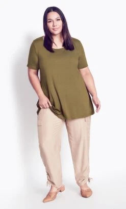 Avenue Arna York Green Bamboo Essential Swing Top