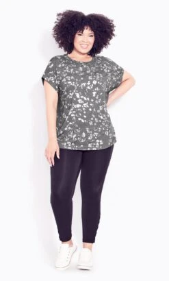 Avenue Ave Leisure Grey Foil Short Sleeve Top