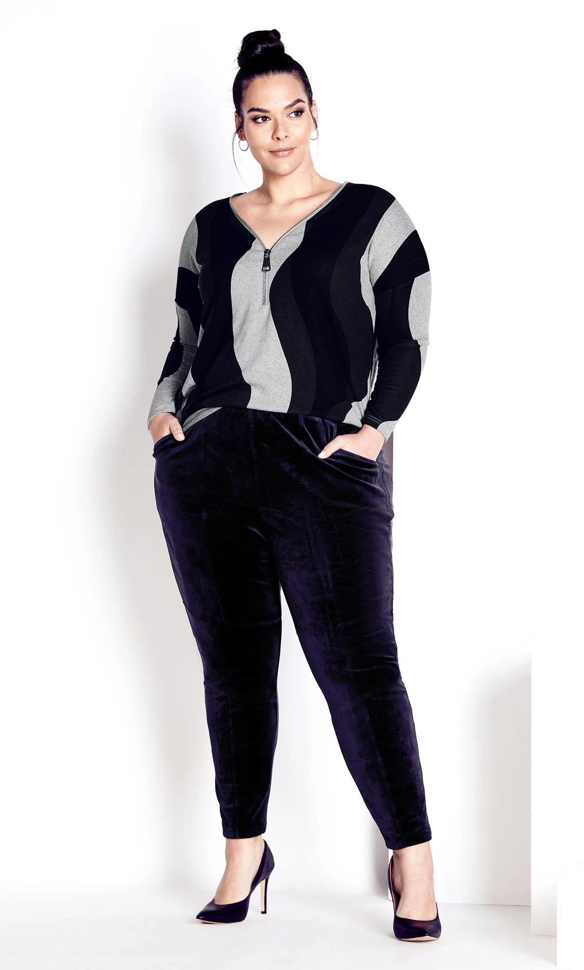 City Chic Zim & Zoe Black Lina Zip Print Top - Image 3