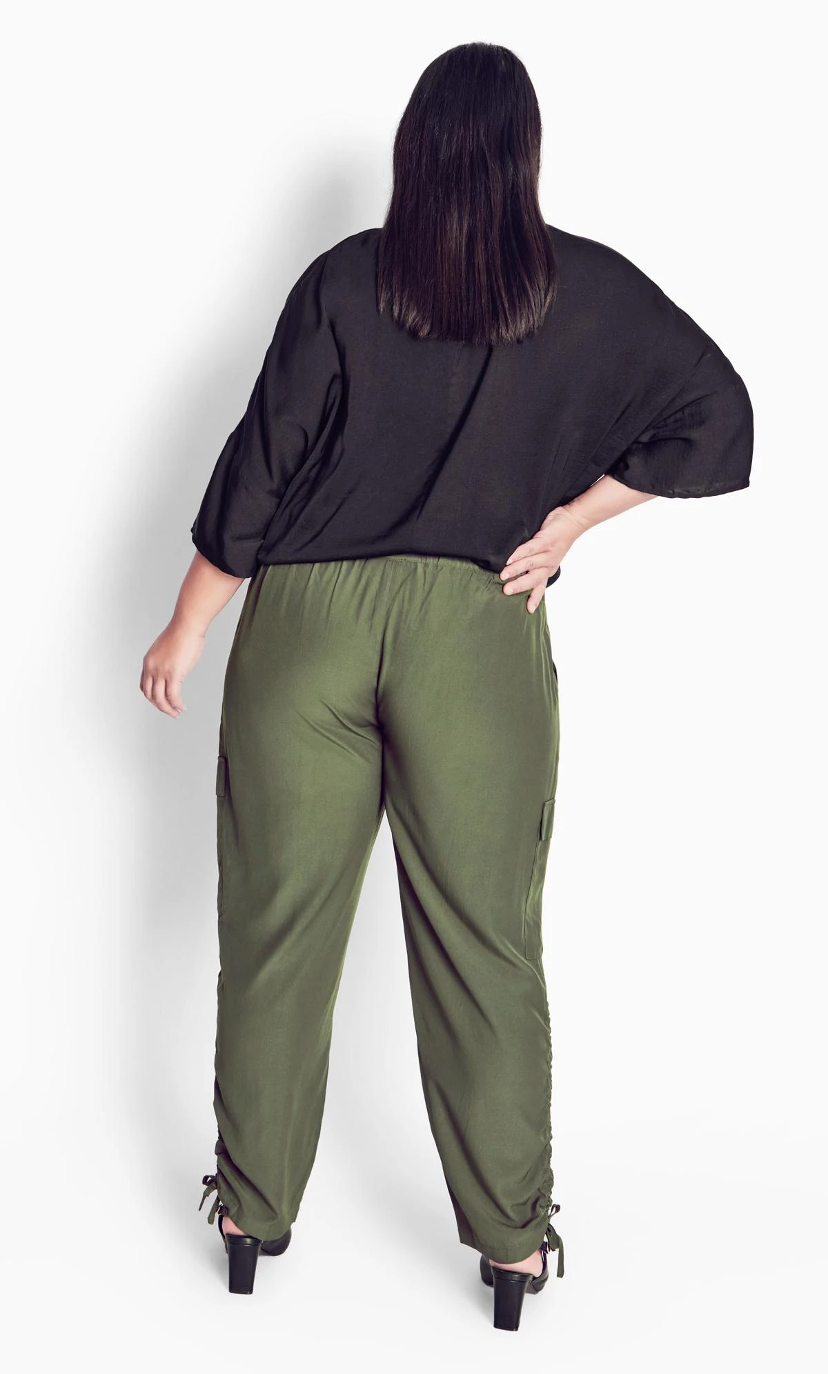 Avenue Arna York Green Shiloh Ruched Trouser - Image 2