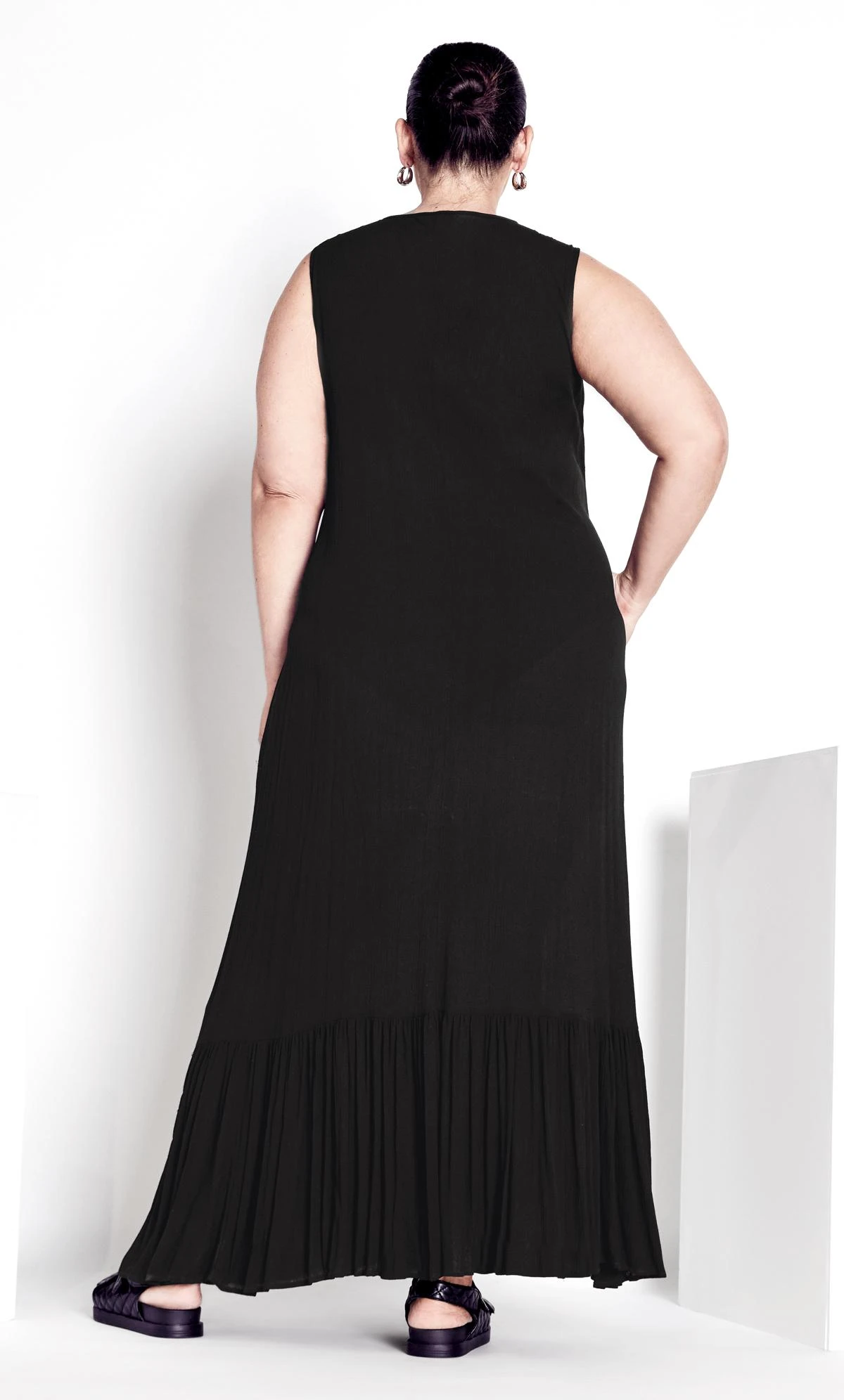 Avenue Black Lora Crochet Maxi Dress - Image 2